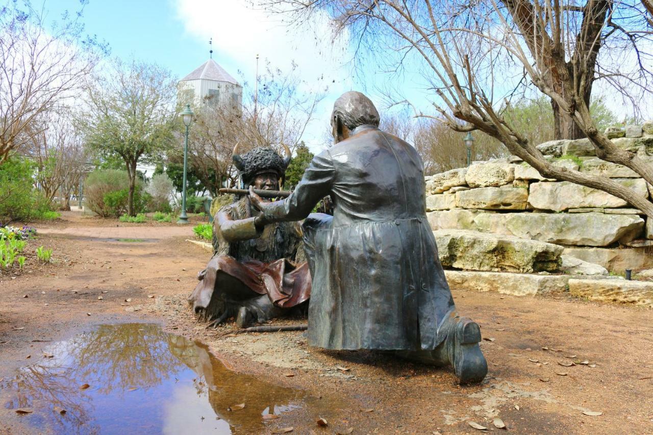 Eden's Gate Villa Fredericksburg Dış mekan fotoğraf