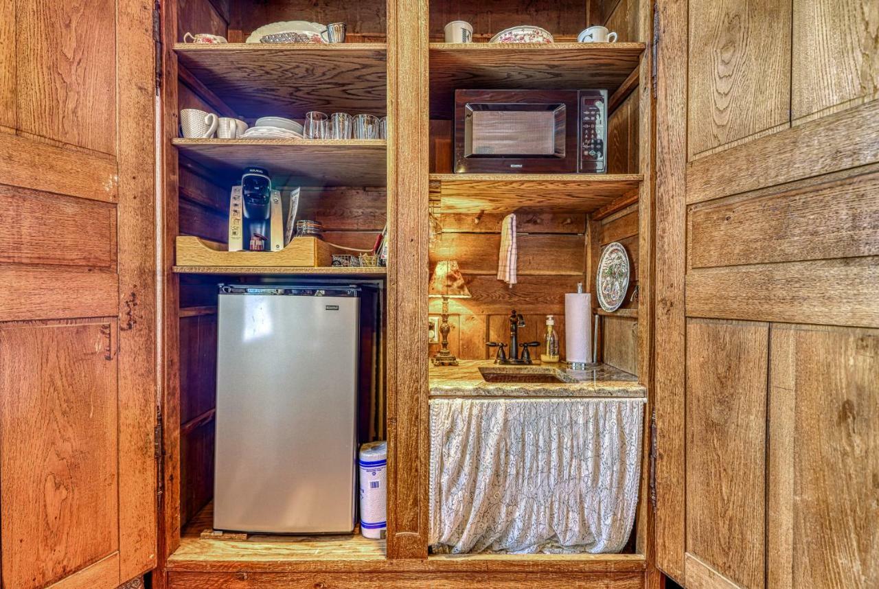 Eden's Gate Villa Fredericksburg Dış mekan fotoğraf