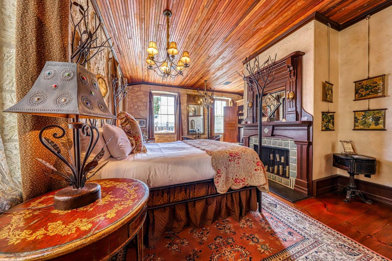 Eden's Gate Villa Fredericksburg Dış mekan fotoğraf